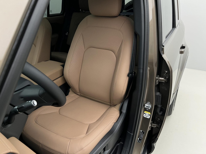 Land Rover Defender 110 D300 X-DYNAMIC HSE AWD Aut 3.0 d Dynamic