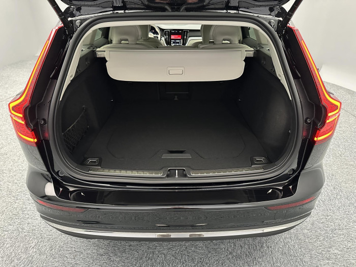 Volvo V60 B4 AUT BRIGHT PLUS