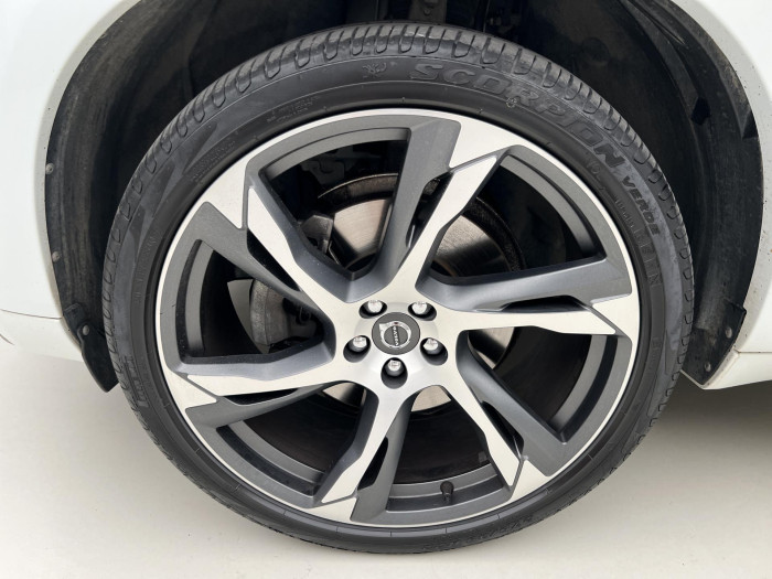 Volvo XC90 D5 AWD INSCR. POLESTAR 7MÍST 2.0 d