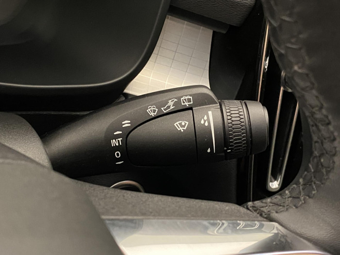 Volvo XC40 B4 CORE AUT 1.maj