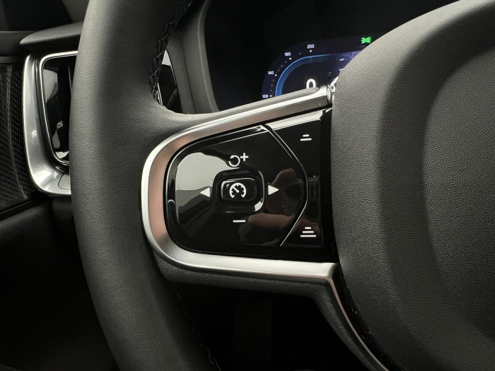 Volvo V60 CC B5 AWD PLUS BRIGHT AUT