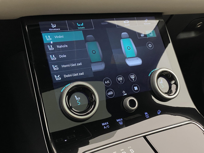 Land Rover Range Rover Velar D275 R-DYNAMIC AWD REZERVACE 3.0 d Dynamic