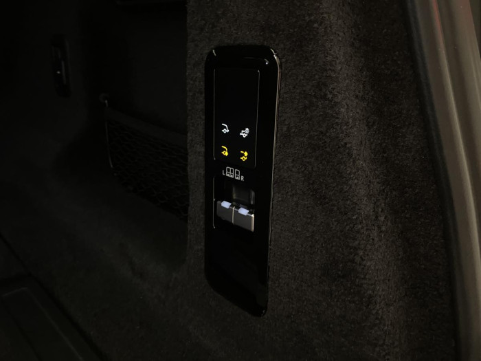 Land Rover Range Rover Sport P635 SV EDITION ONE AWD AUT 4.4 Edition