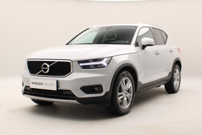 Volvo XC40 D3 AWD MOMENTUM REZERVACE 2.0 d Momentum