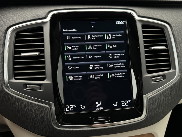 Volvo XC90 B5 AWD MOMENTUM PRO CZ 2.0 Momentum