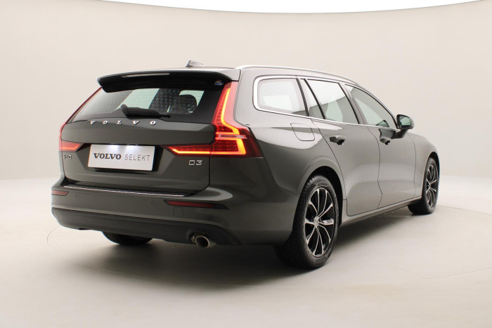 Volvo V60 D3 MOMENTUM AUT 1.maj 2.0 d Momentum