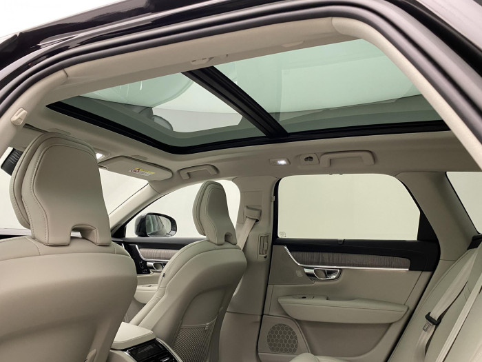 Volvo V90 CC B5 AWD BRIGHT ULTIMATE CZ 2.0 CC CC