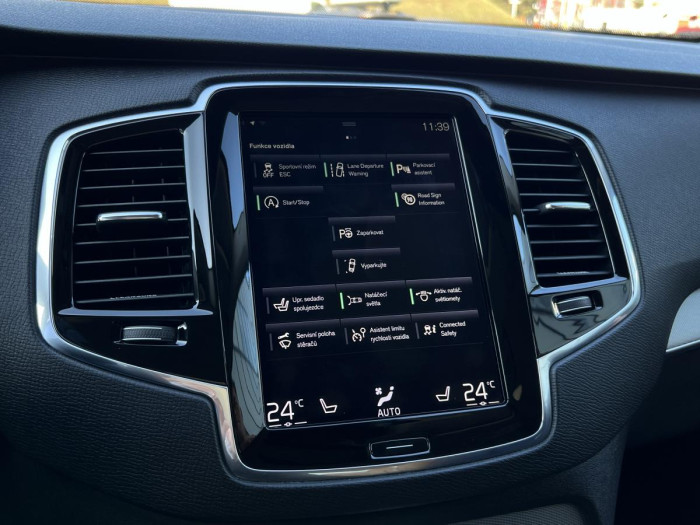 Volvo XC90 D5 AWD INSCRIPTION 7MÍSTNÁ Aut 2.0 d