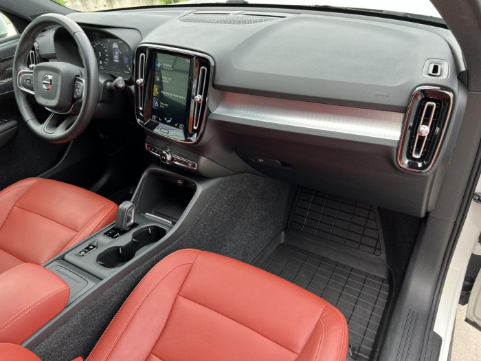 Volvo XC40 D3 MOMENTUM Aut 1.maj. 2.0 d Momentum