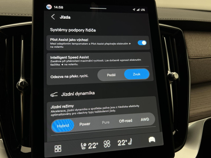 Volvo XC90 T8 AWD RECHARGE DARK PLUS AUT