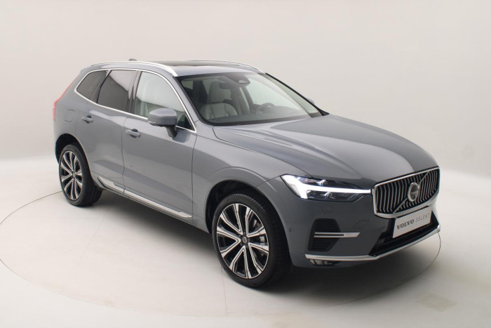 Volvo XC60 B5 AWD ULTIMATE AUT REZERAVCE