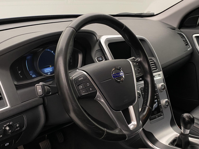 Volvo XC60 D4 AWD MOMENTUM 2.4 d Momentum