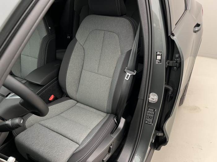 Volvo XC40 B3 DARK PLUS AUT