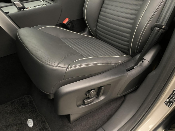 Land Rover Discovery D300 DYNAMIC HSE AWD AUT 3.0 d Dynamic