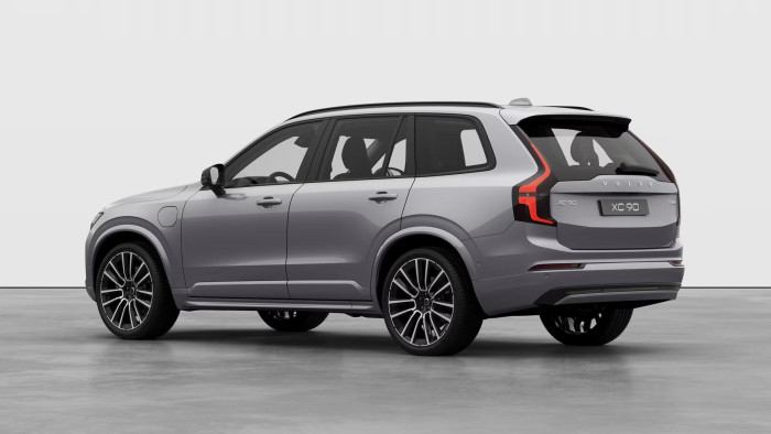 Volvo XC90 T8 AWD RECHARGE DARK ULTRA 7m