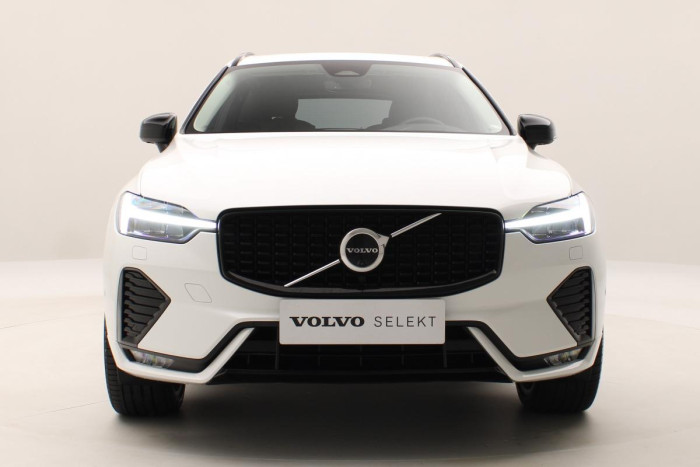 Volvo XC60 B4 AWD DARK ULTIMATE CZ 1.maj