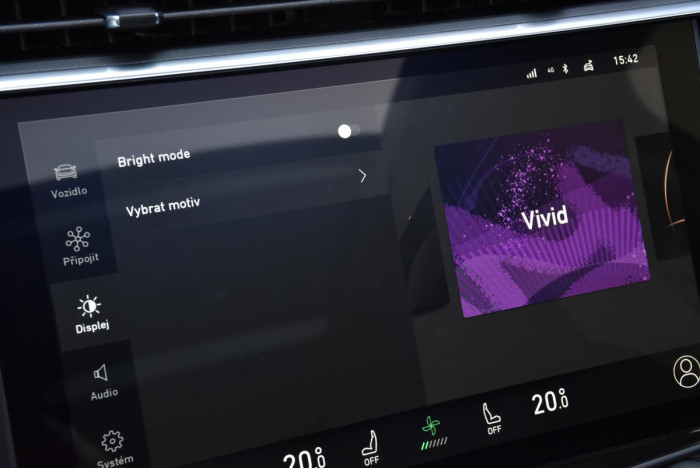 Lynk & Co 01 PHEV DCT AUT 1.maj.