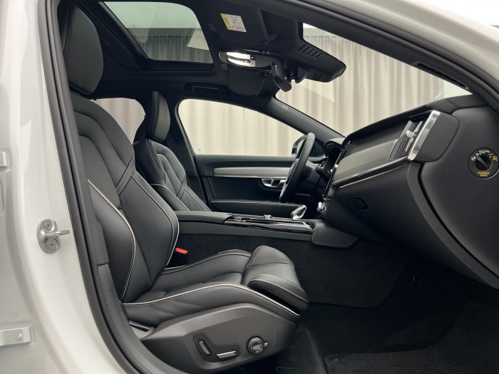 Volvo S90 T8 AWD RECHARGE ULTIMATE DARK