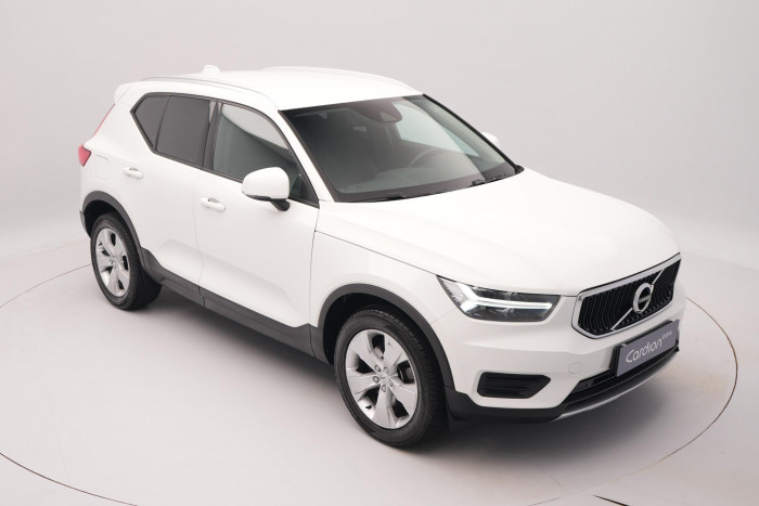 Volvo XC40 B4 MOMENTUM AUT CZ 2.0 Momentum