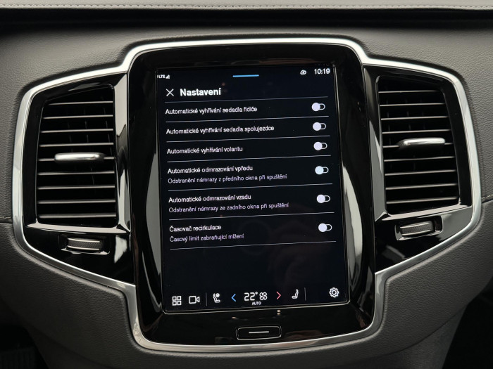 Volvo XC90 B5 AWD PLUS BRIGHT 1.maj CZ