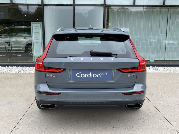 Volvo V60 CROSS COUNTRY B4 AWD Aut 1.maj