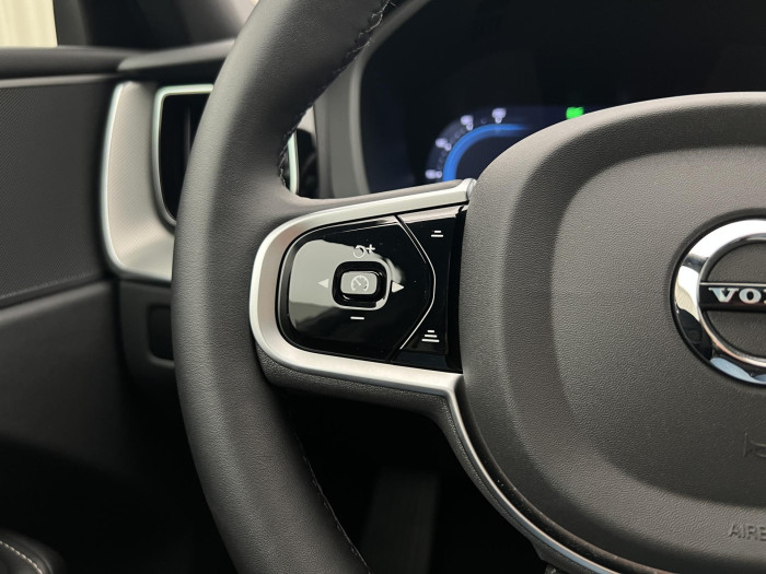 Volvo XC60 B5 AWD BLACK EDITION PLUS AUT