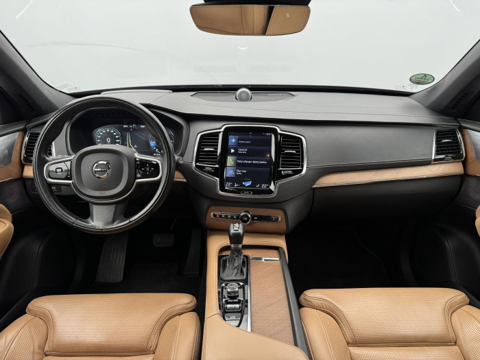 Volvo XC90 D5 AWD INSCRIPTION REZERVACE 2.0 d