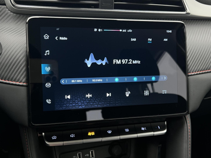 MG ZS 1.5 ESSENTIAL PLUS CZ 1.maj.