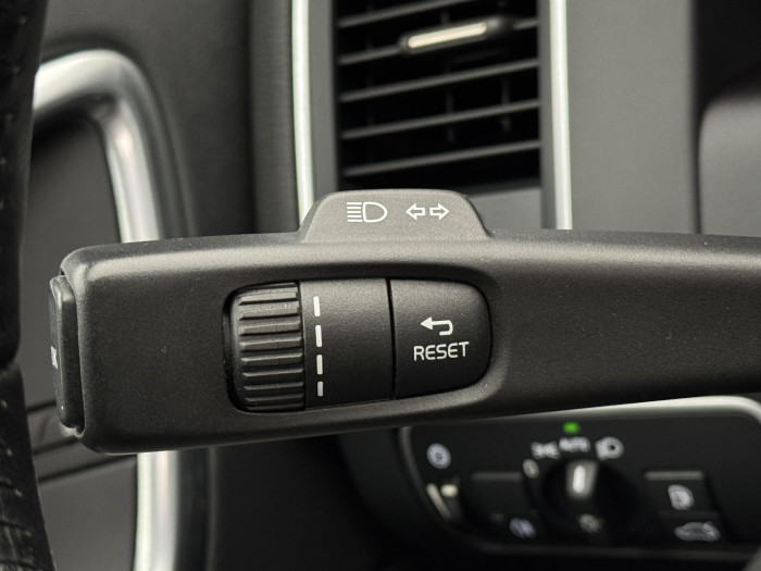 Volvo XC60 D4 AWD MOMENTUM AUT 2.4 d Momentum