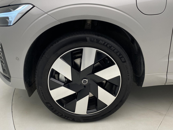 Volvo XC60 T6 AWD PLUG-IN DARK PLUS CZ