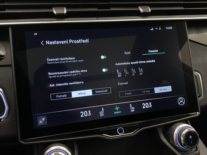 Lynk & Co 01 PHEV DCT AUT REZERVACE