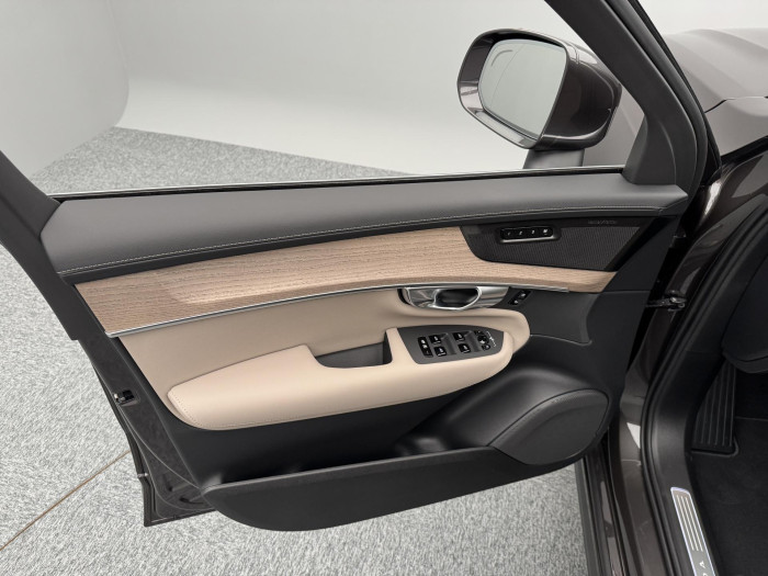 Volvo XC90 B5 AWD AUT BRIGHT PLUS 7míst