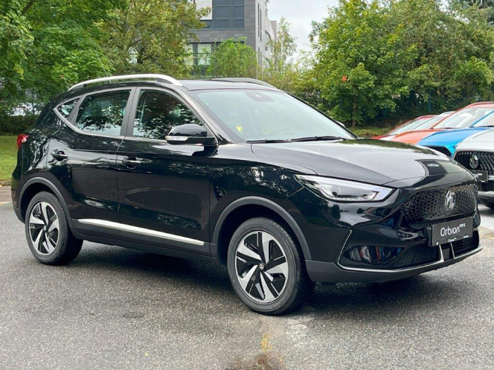 MG ZS EV EXCITE 70kWh REZERVACE