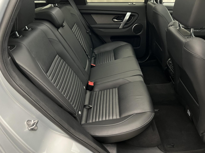 Land Rover Discovery Sport P300e DYNAMIC SE REZERVACE 1.5 Dynamic SE