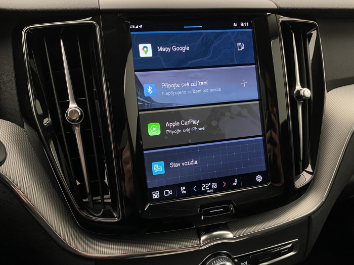 Volvo XC60 B4 AWD PLUS DARK AUT CZ