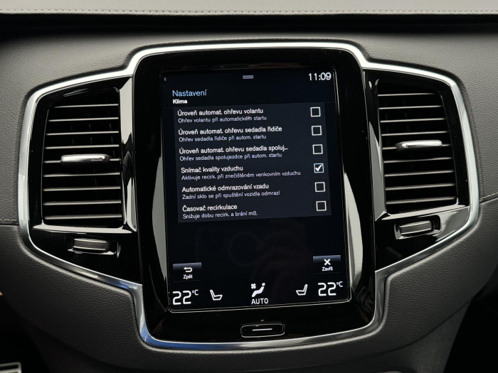 Volvo XC90 B6 AWD R-DESIGN CZ 7 míst