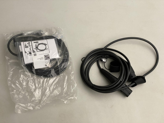 Volvo XC40 CORE SINGLE MOTOR RECHARGE