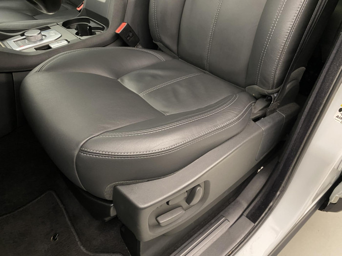 Land Rover Discovery SDV6 AWD AUT CZ REZERVACE