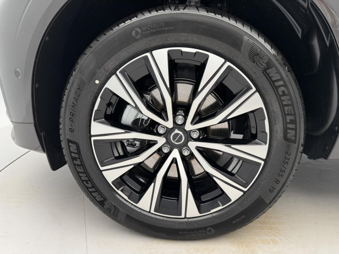 Volvo XC60 B5 AWD AUT DARK PLUS