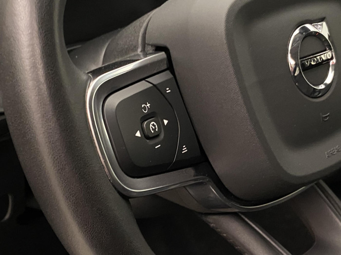 Volvo XC40 T2 CORE NAVIGACE 1.maj
