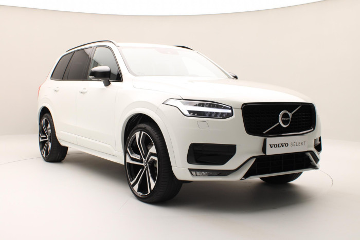 Volvo XC90 B6 AWD R-DESIGN REZERVACE