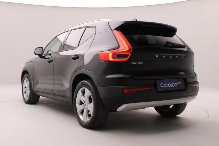 Volvo XC40 D4 AWD MOMENTUM AUT 2.0 d Momentum