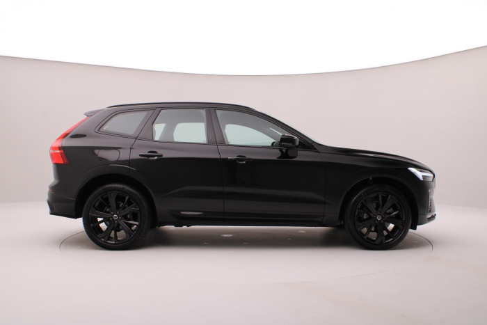 Volvo XC60 B5 AWD PLUS BLACK EDITION AUT