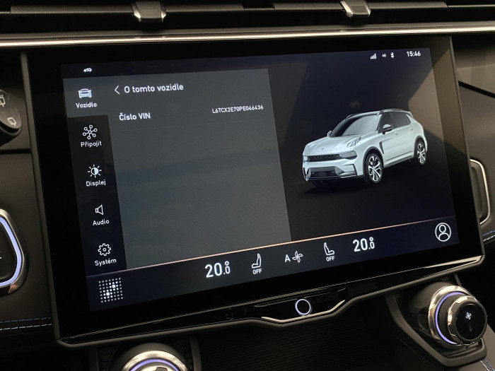 Lynk & Co 01 PHEV DCT AUT 1.maj REZERVACE