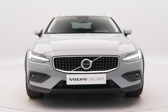 Volvo V60 CC B5 AWD PLUS BRIGHT 1.maj