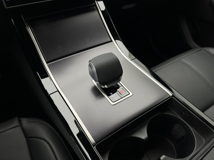 Land Rover Range Rover Velar D300 DYNAMIC SE AWD Aut 3.0 d Dynamic SE