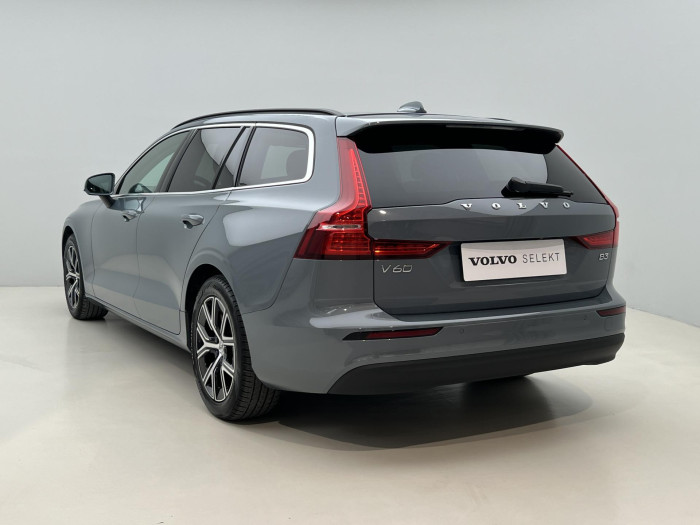 Volvo V60 B3 CORE AUT 1.maj.