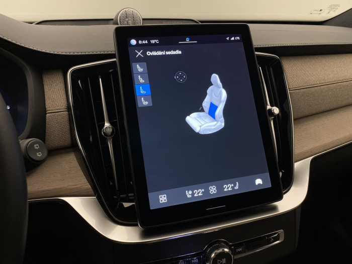 Volvo XC90 T8 AWD RECHARGE BRIGHT ULTRA 7