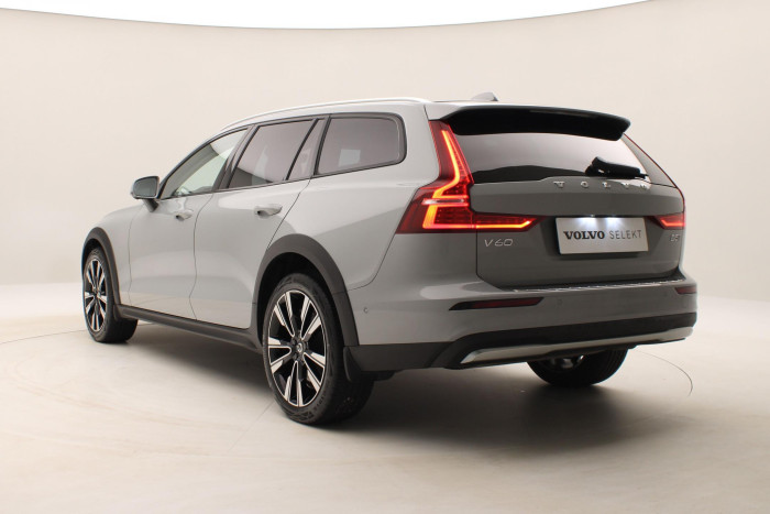Volvo V60 CC B5 AWD PLUS AUT 1.maj