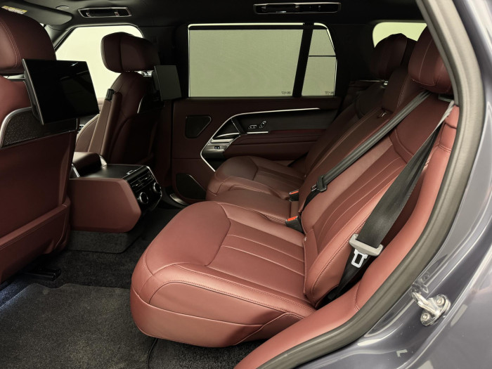 Land Rover Range Rover P530 AUTOBIOGRAPHY REZERVACE